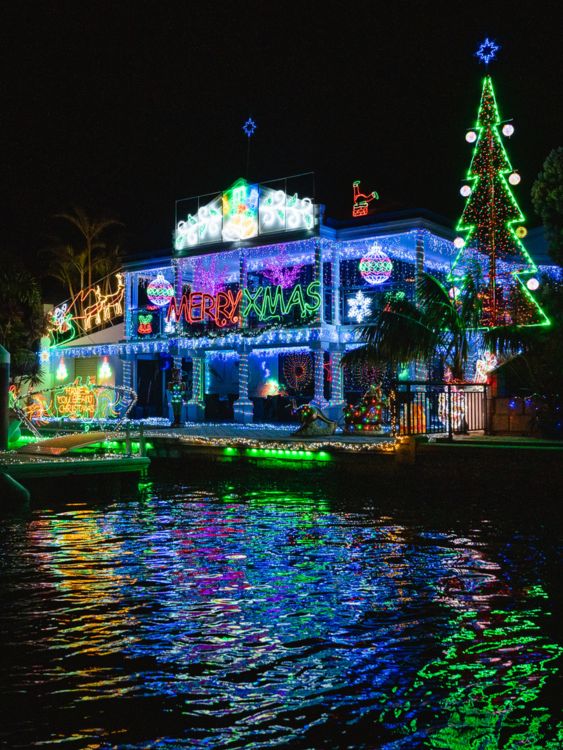 Mandurah Christmas Lights Cruises