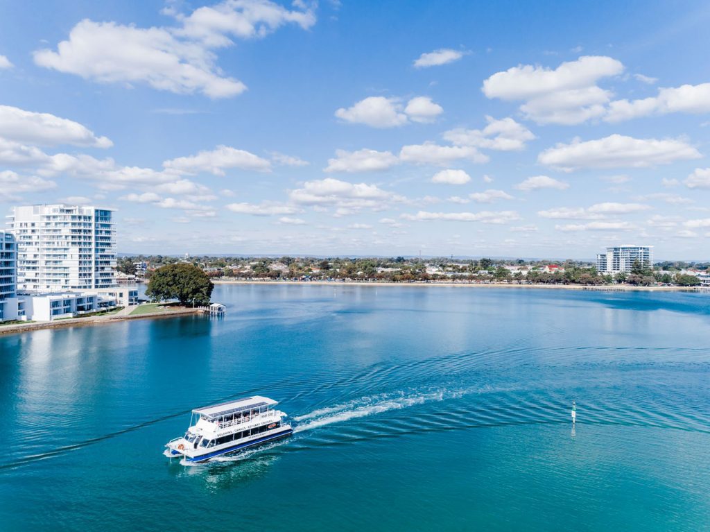 Boat Cruises & Tours in Manduurah