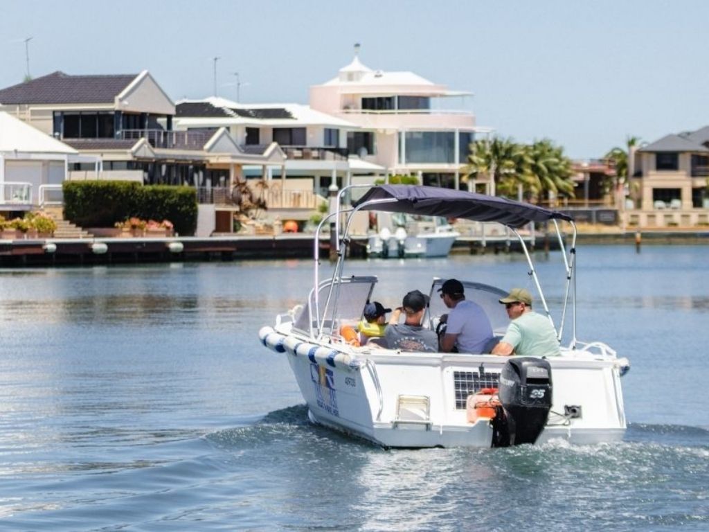 Be a Skipper for a day with Mandurah Boat Hire